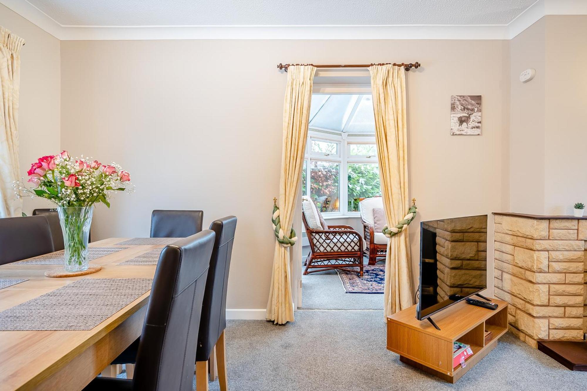 Elvington Cottage - Family-Friendly Cheerful House At The Heart Of The Cotswolds Bourton-on-the-Water Kültér fotó